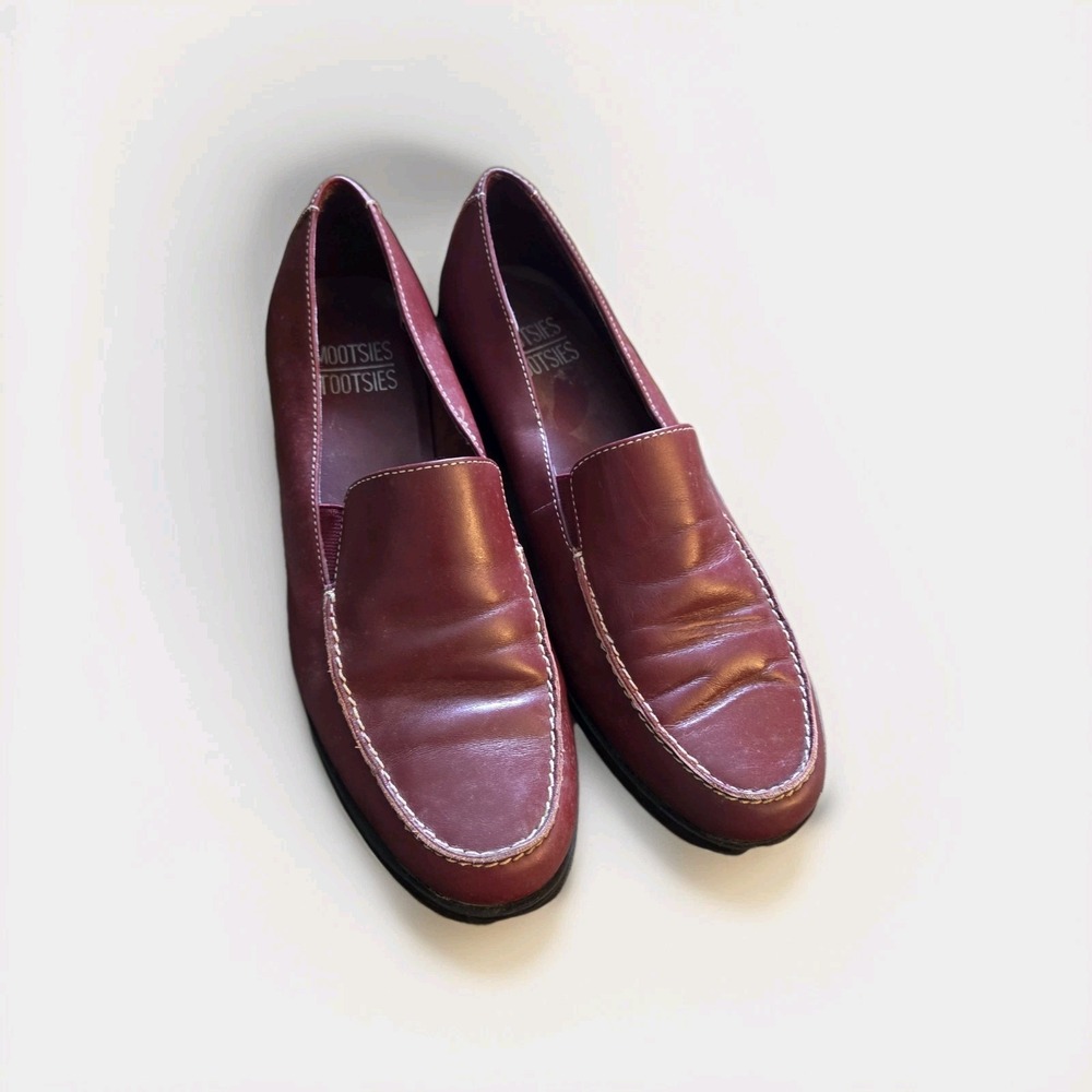 Mootsies Tootsies Women's Burgundy Leather Loafers Moc Toe Slip On Comfort 7.5M